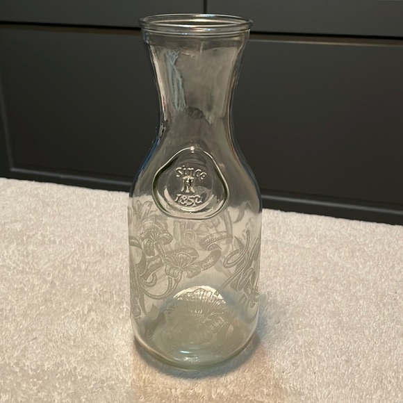 Vintage Paul Masson since 1852 etched glass wine decanter, pitcher carafe - Picture 1 of 9